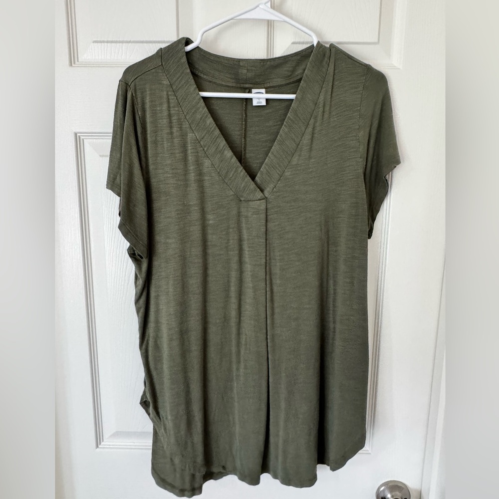 Old Navy Green V-Neck Relaxed Short Sleeve Blouse